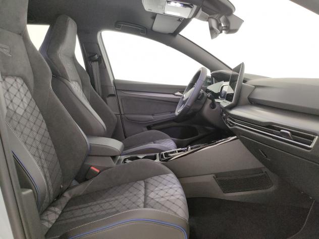 Volkswagen Golf 2.0 tdi R-Line 150cv dsg - Foto 8