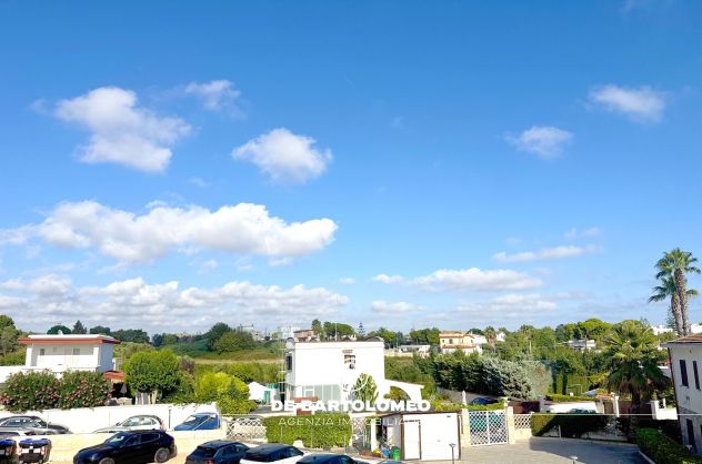 Leporano Marina (TA) - Villa in Viale Lido Gandoli - Foto 8