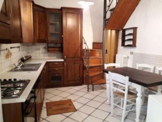 Terratetto in affitto a Calci 45 mq Rif: 170229