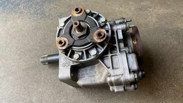 Ripartitore cambio Audi S3 1.8 benzina del 2001 (02M409053K) - Foto 4