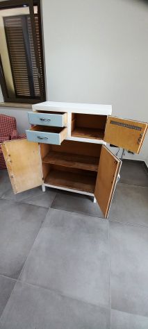 mobiletto vintage in legno - Foto 6