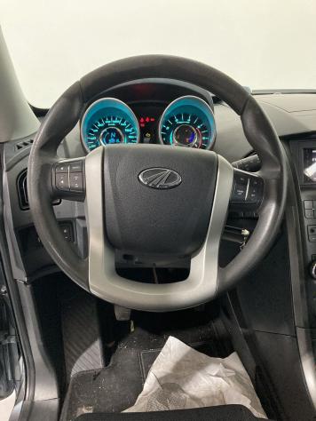 Mahindra XUV500 W6 FWD (4x2) - Foto 10