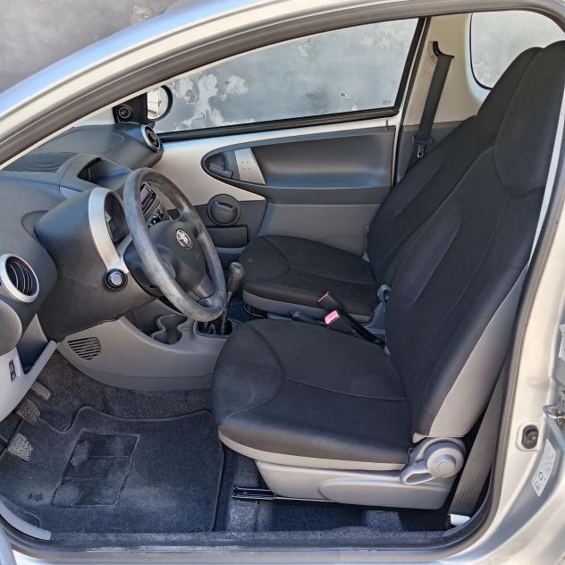 Toyota Aygo I 2005 3p 1.0 - Foto 10
