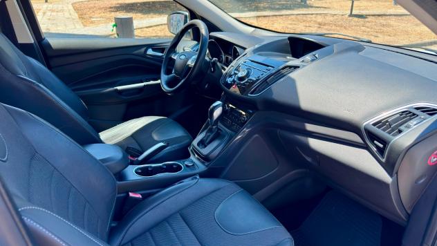 Ford Kuga 2.0 TDCI 140 CV 4WD Powershift Business - Foto 10