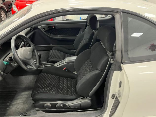 Toyota Celica 2.0 GT-i 16 UNICO PROPR. CONSERVATA - Foto 9