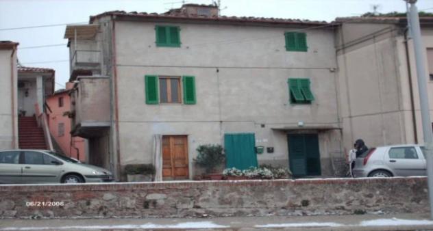 Immobile in asta di 264 m² con più di 5 locali in vendita a Cascina - Foto 3