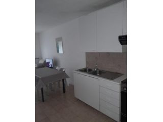 Appartamento in affitto a Marina di Carrara - Carrara 40 mq  Rif: 1265104