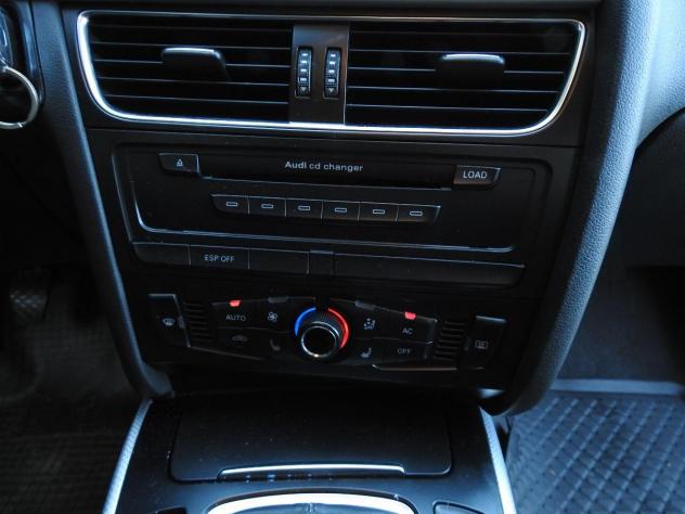 AUDI - A4 Avant - 2.0 TDI AVANT 143CV F.AP. Ambiente - Foto 8