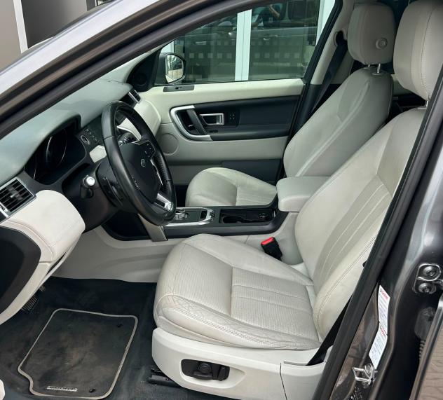 Land Rover Discovery Sport 2.0 TD4 180 CV Pure - Foto 10