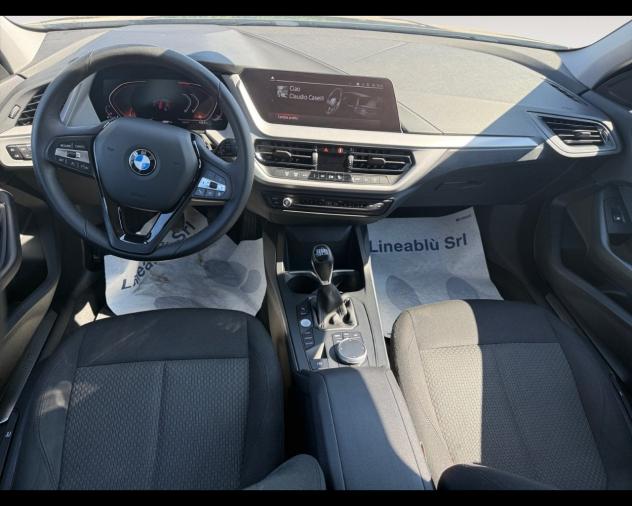 BMW Serie 1 (F40) 118i 5p. Advantage - Foto 10