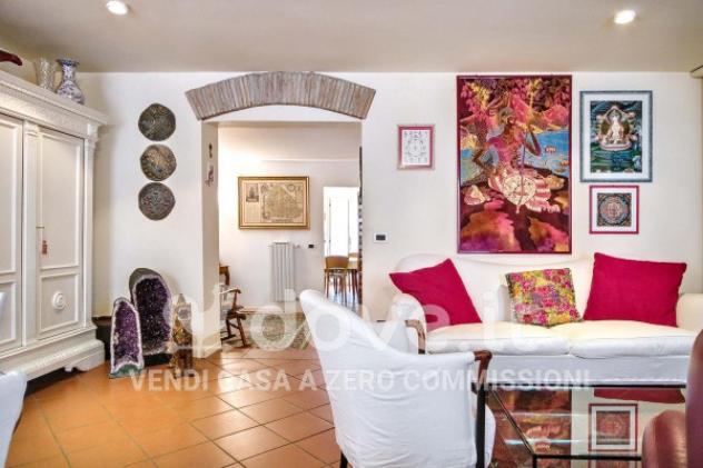Appartamento di 196 m² con 5 locali e box auto in vendita a Ferrara - Foto 3