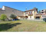 Villa di 240 m² con 5 locali e box auto in vendita a Seregno
