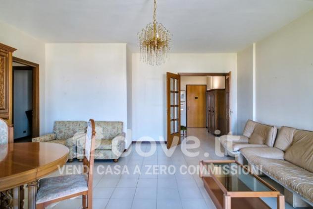 Appartamento di 148 m² con 5 locali e posto auto in vendita a Taranto - Foto 3