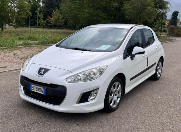 Peugeot 308 1.4 VTi 98CV 5p. Access - Foto 2