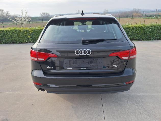 Audi A4 Avant 2.0 TDI 150 CV ultra Sport - Foto 6