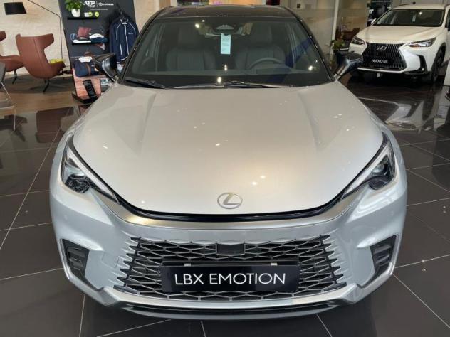 Lexus LBX Hybrid Emotion - Foto 4