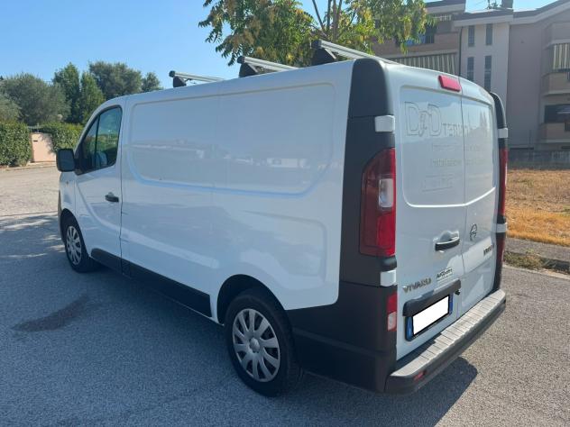 OPEL 1.6CDTi S&S VIV. E6B 92Kw 6M - 2017 - Foto 9