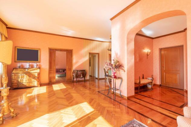Appartamento di 170 m² con più di 5 locali in vendita a Milano - Foto 4