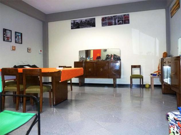 fondo zone 900 - Negozio a Capannori - Zone - Foto 4