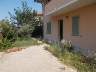 Appartamento in affitto a Ponsacco 90 mq  Rif: 1432501