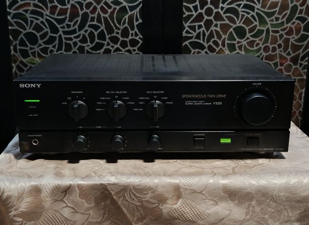 Sony TA-F220 Amplificatore Stereo Integrato