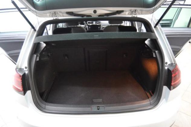 VOLKSWAGEN Golf 1.6 TDI 115 CV 5p. r-line rif. 24066973 - Foto 8