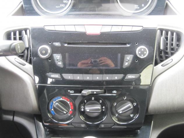Lancia Ypsilon 0.9 TwinAir 85 CV 5 porte Metano Ecochic Gold - Foto 6