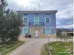 Casa singola con due appartamenti più mansarda e ampio scoperto esclusivo.