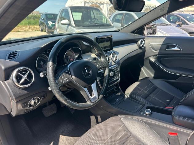 Mercedes GLA 220 4Matic Automatica - Foto 10