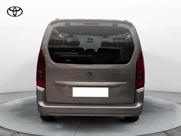 Toyota Proace City Verso 1.5D 130Cv S&S A/T L2 D Luxury - Foto 4