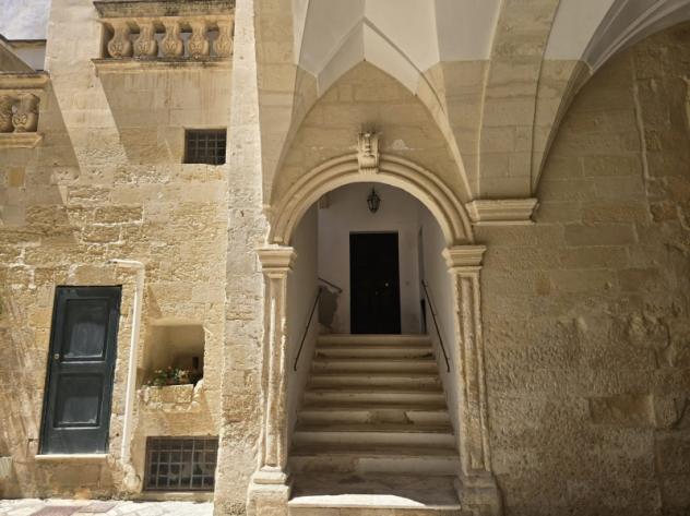 Affittasi elegante appartamento in centro storico - Foto 8
