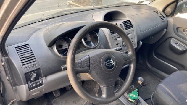 Ricambi vari Suzuki Ignis 4x4 1.5 del 2006 - Foto 5