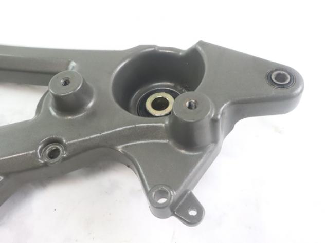 MALAGUTI MADISON 125 18301100 FORCELLONE SUPPORTO MARMITTA 99 - 01 REAR SWINGARM - Foto 2
