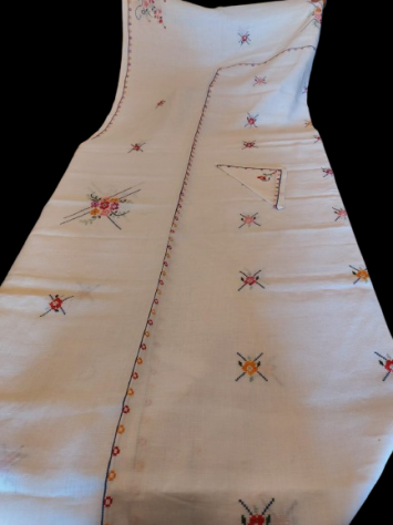 Bellissima tovaglia vintage da tavola per 12 in purissimo lino bianco - Foto 2