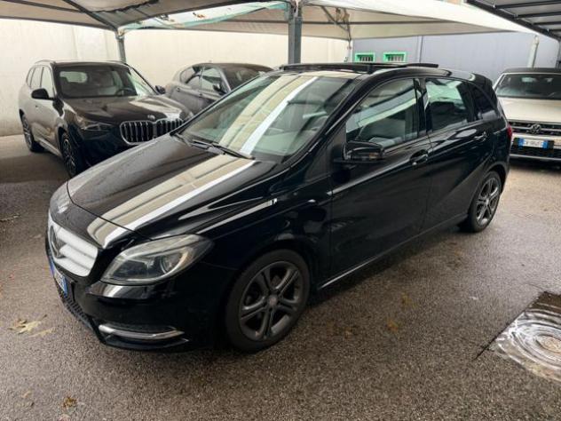 MERCEDES-BENZ B 180 CDI Executive "Tetto panoramico apribile" rif. 24032151