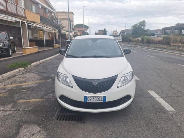 LANCIA Ypsilon 1.0 FireFly 70CV HYBRID ORO - KM ZERO ITALIANA rif. 24129424 - Foto 2