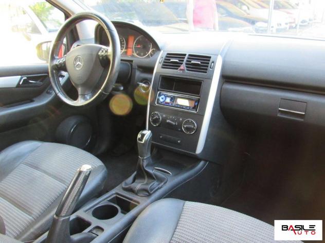 MERCEDES - Classe A - 180 CDI Avantgarde - Foto 10