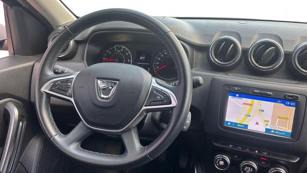 Dacia Duster II 2018 1.6 SCe 115cv Prestige 4x2 - Foto 9