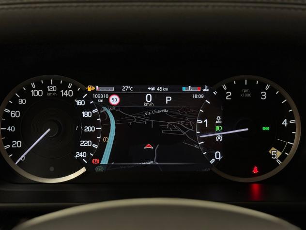 Land Rover Defender (2019) LAND ROVER 110 3.0D I6 200 CV AWD Auto - Foto 10