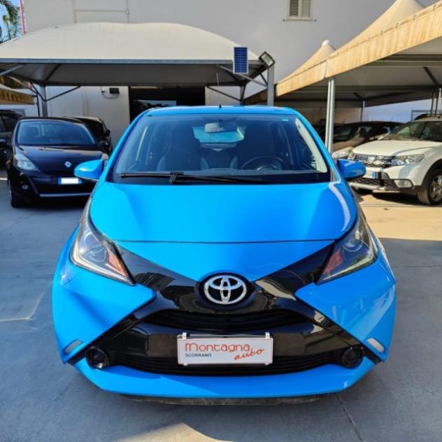 TOYOTA Aygo 1.0 VVT-i 69 CV 5 porte x-cool rif. 23969688