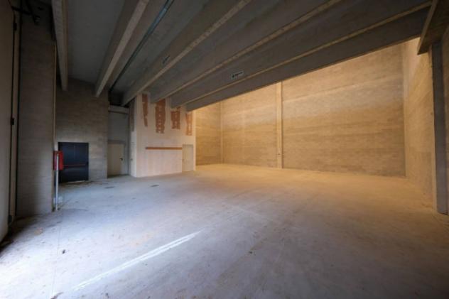 Immobile in asta di 720 m² in vendita a Casarile - Foto 4