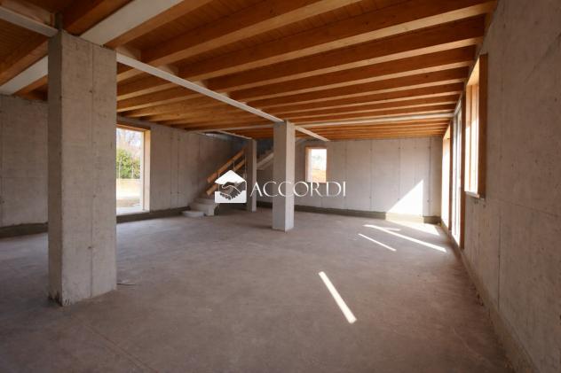 CASA INDIPENDENTE di 4 vani e di 243 mq (NERVESA DELLA BATTAGLIA) rif. PE5 - Foto 3