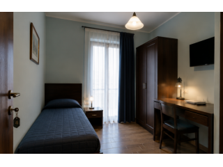 STANZA SINGOLA CON BAGNO PRIVATO VIA LAGRANGE
