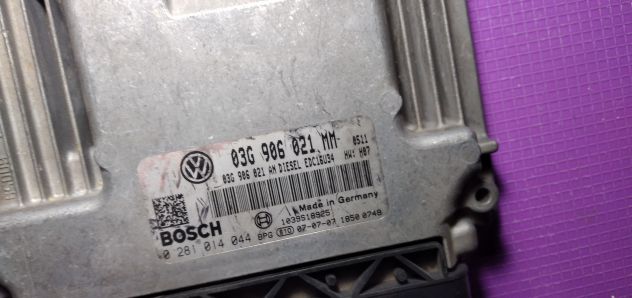 ECU VW TOURAN 03G906021MM 0281014044 EDC16U34 -3.41 - Foto 2