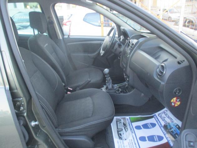 Dacia Duster 1.5 dCi 110CV 4x4 PARI AL NUOVO - Foto 4