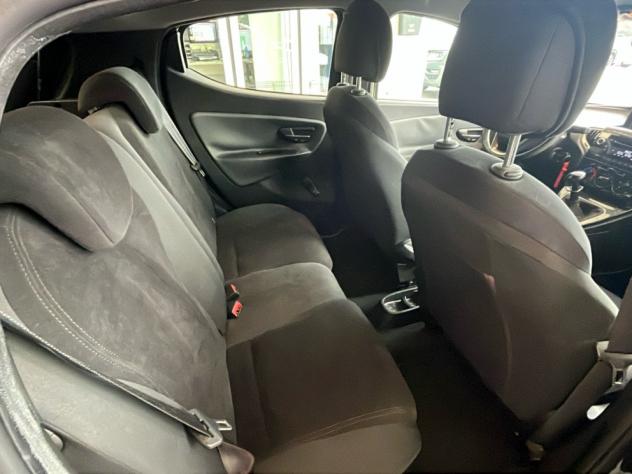 Lancia Ypsilon Ypsilon 0.9 Twinair 85cv metano Ecochic - Foto 10