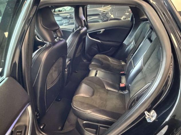 VOLVO V40 V40 II1.6 d2 R-design Kinetic (r-design) rif. 23943507 - Foto 8