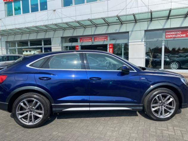 AUDI Q3 SPB 35 TFSI S line s tronic edition rif. 23926890 - Foto 4