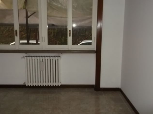 Privato affitta,bellissimo ufficio,mq 110, quadrilocale,in viale Filippetti - Foto 2