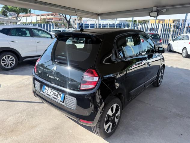 Renault Twingo 1.0 SCe Live - Foto 5
